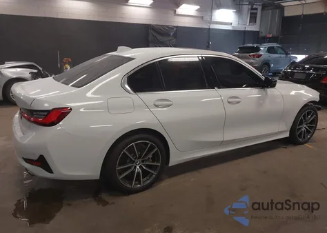 2020 BMW 330I xDrive z USA, uszkodzony, nr VIN 3MW5R7J00L8B18897